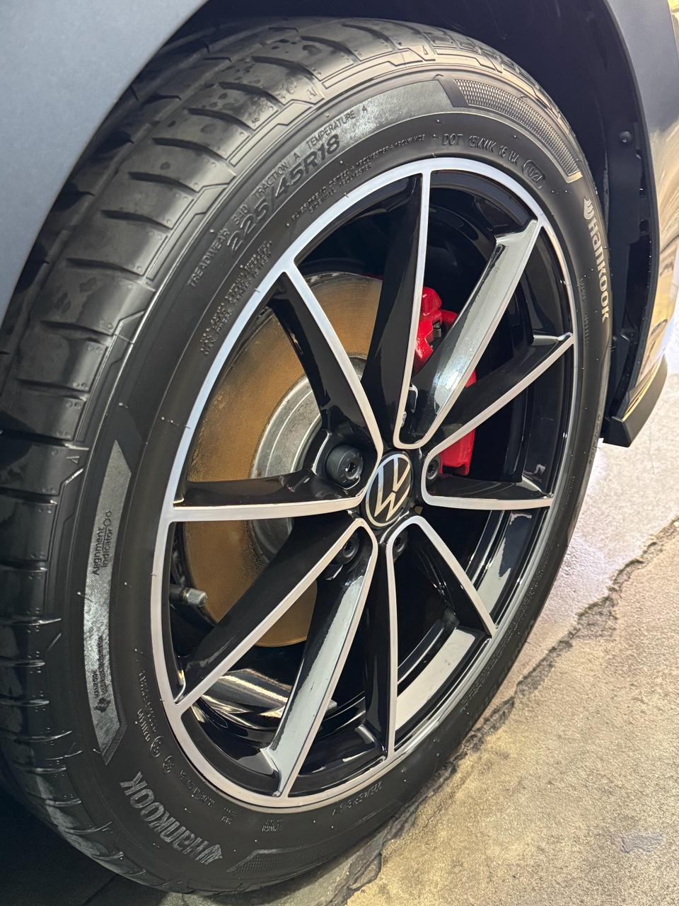 Pintura de llantas – VW Vento GLI